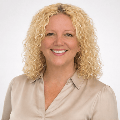 Sandie Najem headshot